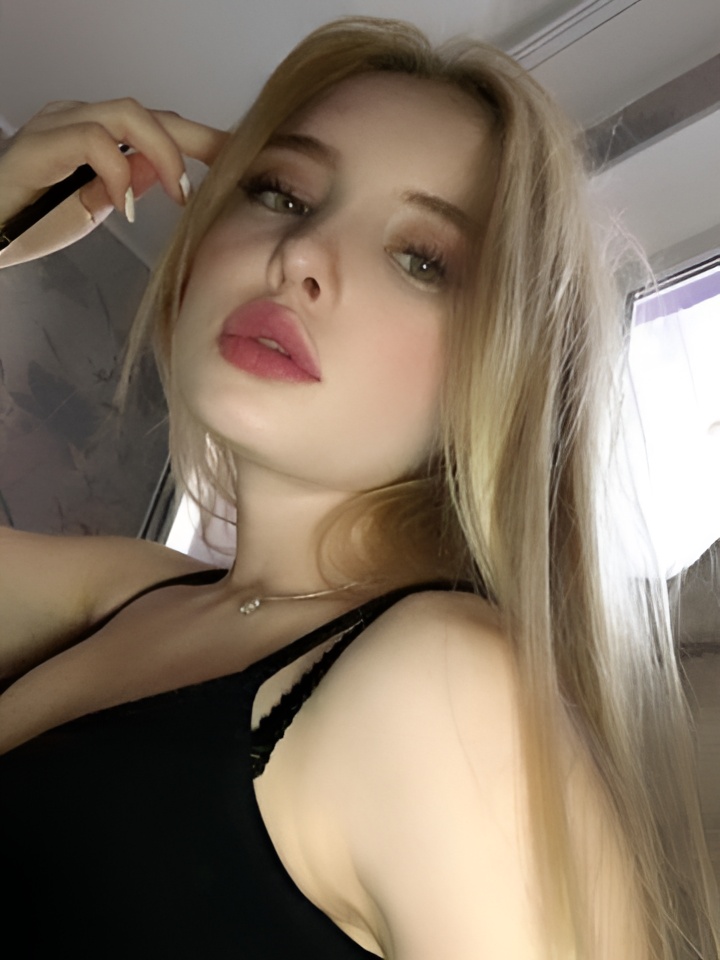 Адель привлекальеная девушка из Аткарска цена от 3000 руб