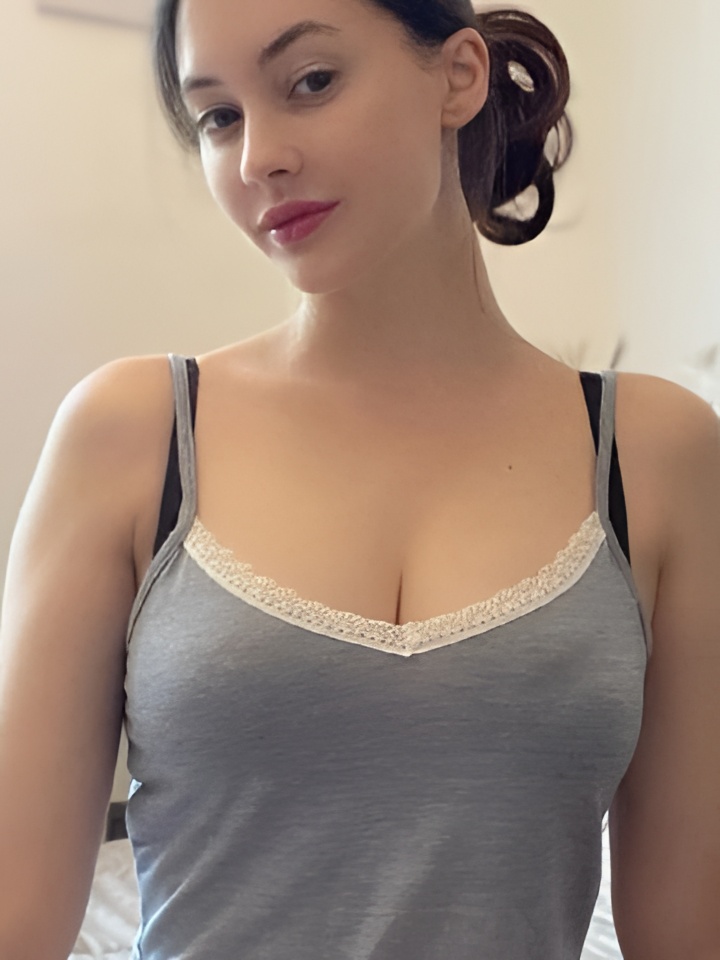 Эсмеральда привлекальеная девушка из Аткарска цена от 1500 руб