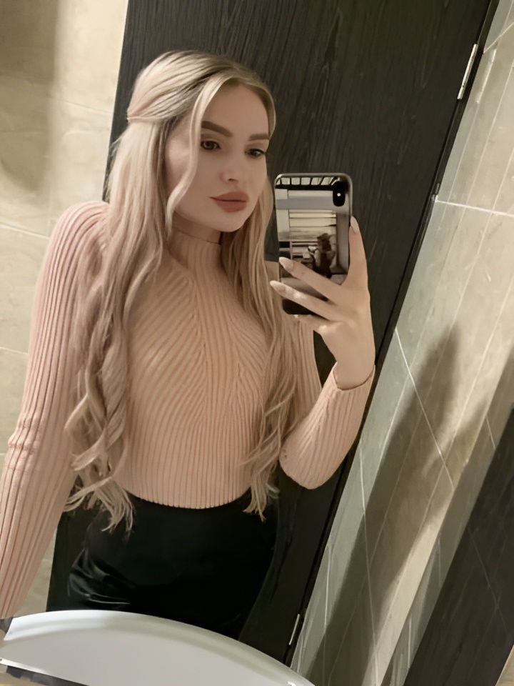 Гелена привлекальеная девушка из Аткарска цена от 3000 руб