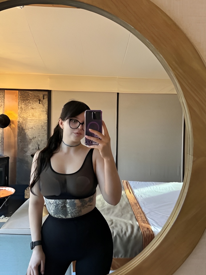 Наташа привлекальеная девушка из Аткарска цена от 10000 руб