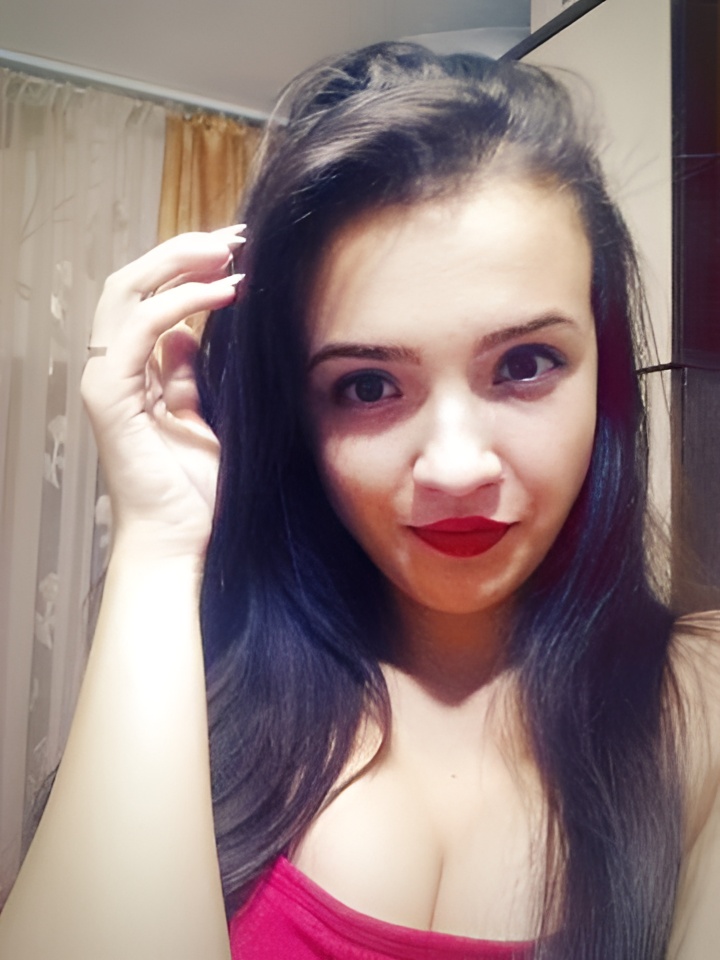 Оксана привлекальеная девушка из Аткарска цена от 2500 руб