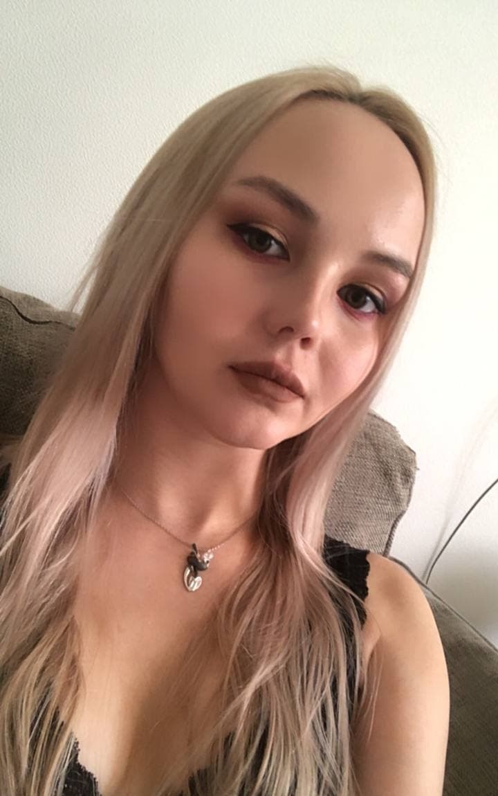 Дана привлекальеная девушка из Аткарска цена от 3500 руб