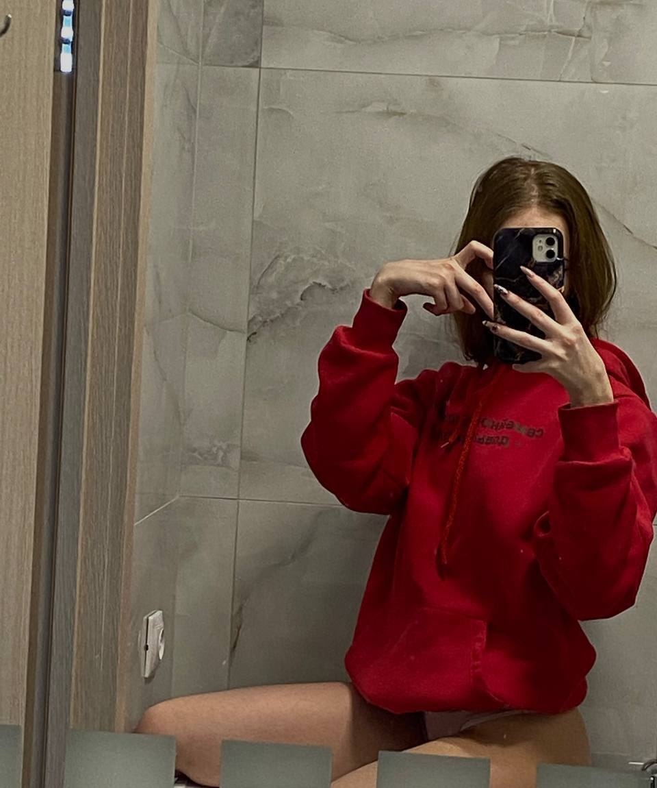 Надя привлекальеная девушка из Аткарска цена от 3000 руб