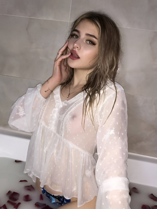 Алиана привлекательная девушка из Аткарска цена от 2500 руб