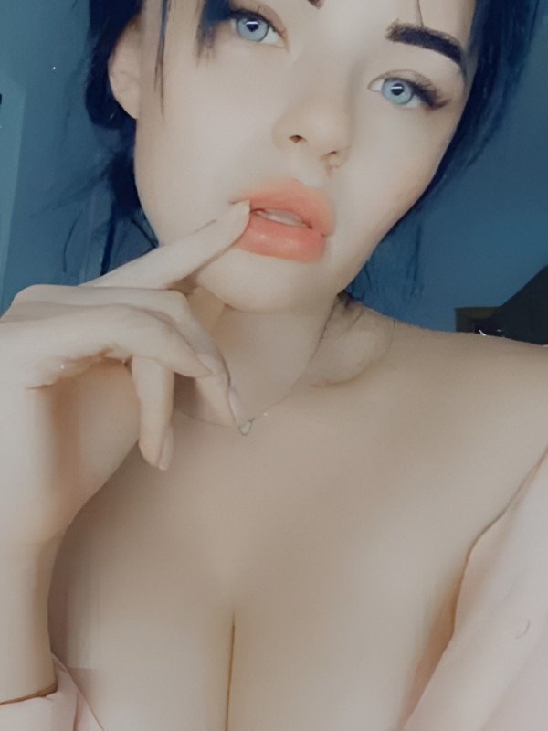 Эдита привлекательная девушка из Аткарска цена от 2000 руб