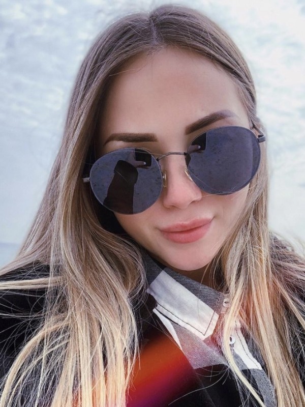 🎥 Карина привлекательная девушка из Аткарска цена от 4000 руб