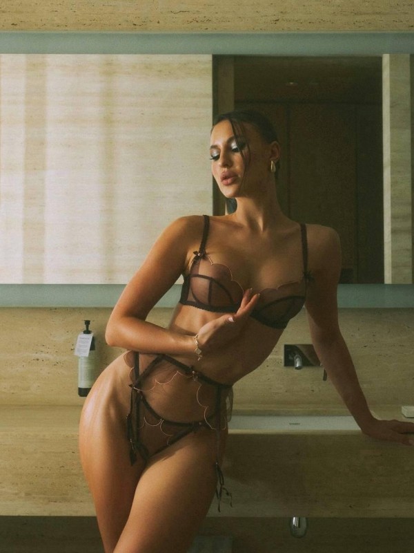 Марфа привлекательная девушка из Аткарска цена от 12000 руб