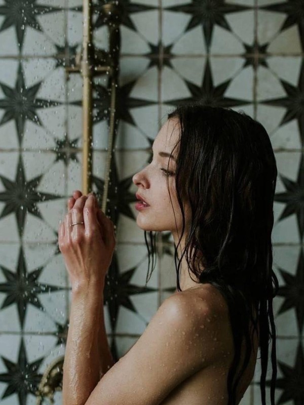 Лизетта привлекательная девушка из Аткарска цена от 6000 руб