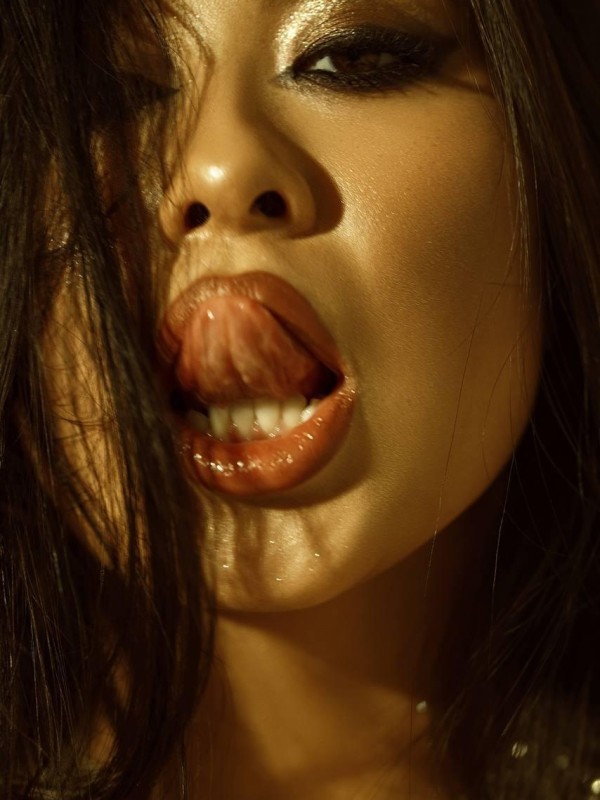 Сашечка привлекательная девушка из Аткарска цена от 6000 руб